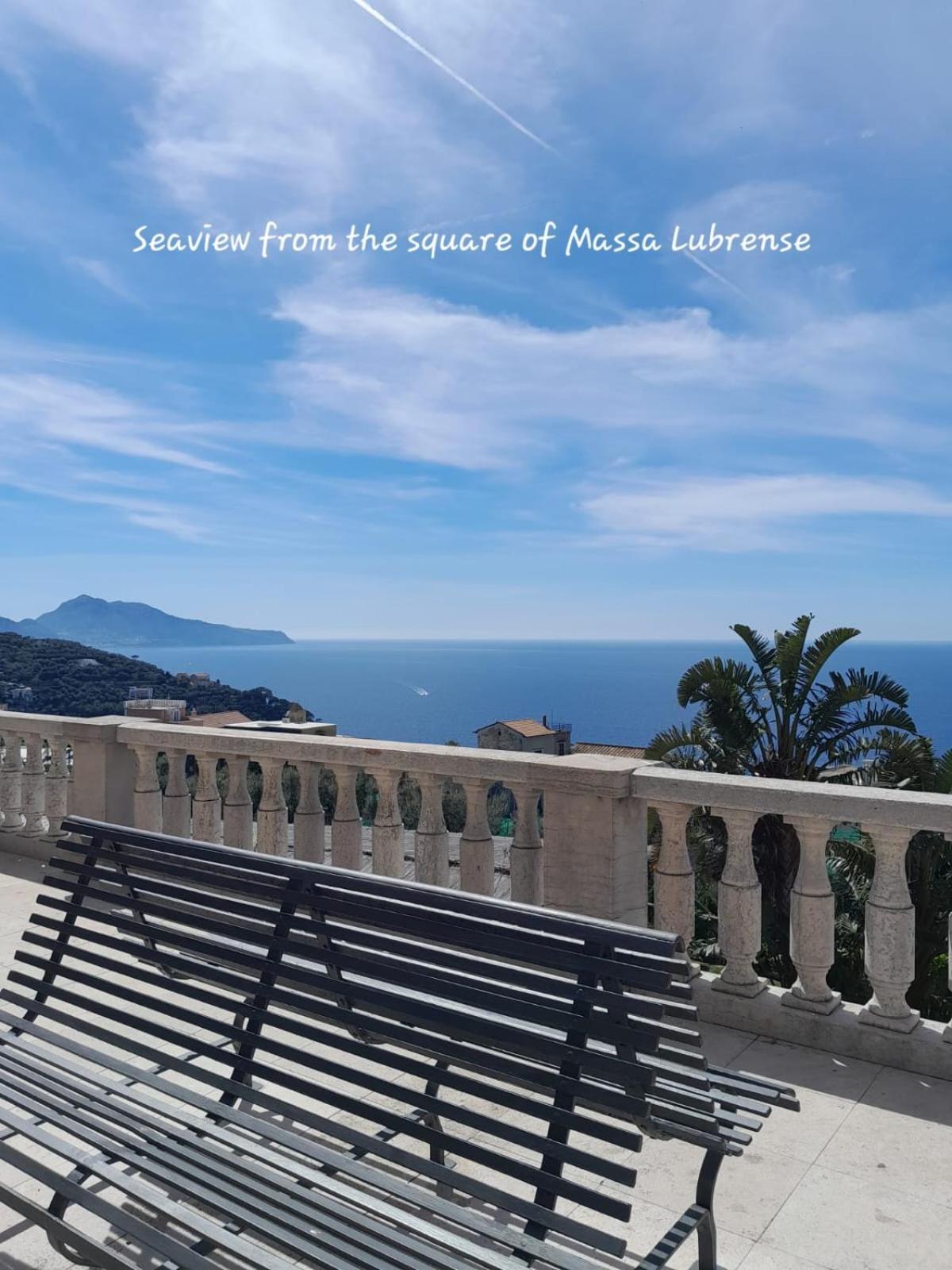 La Casa In Piazza Bed & Breakfast Massa Lubrense Exterior photo